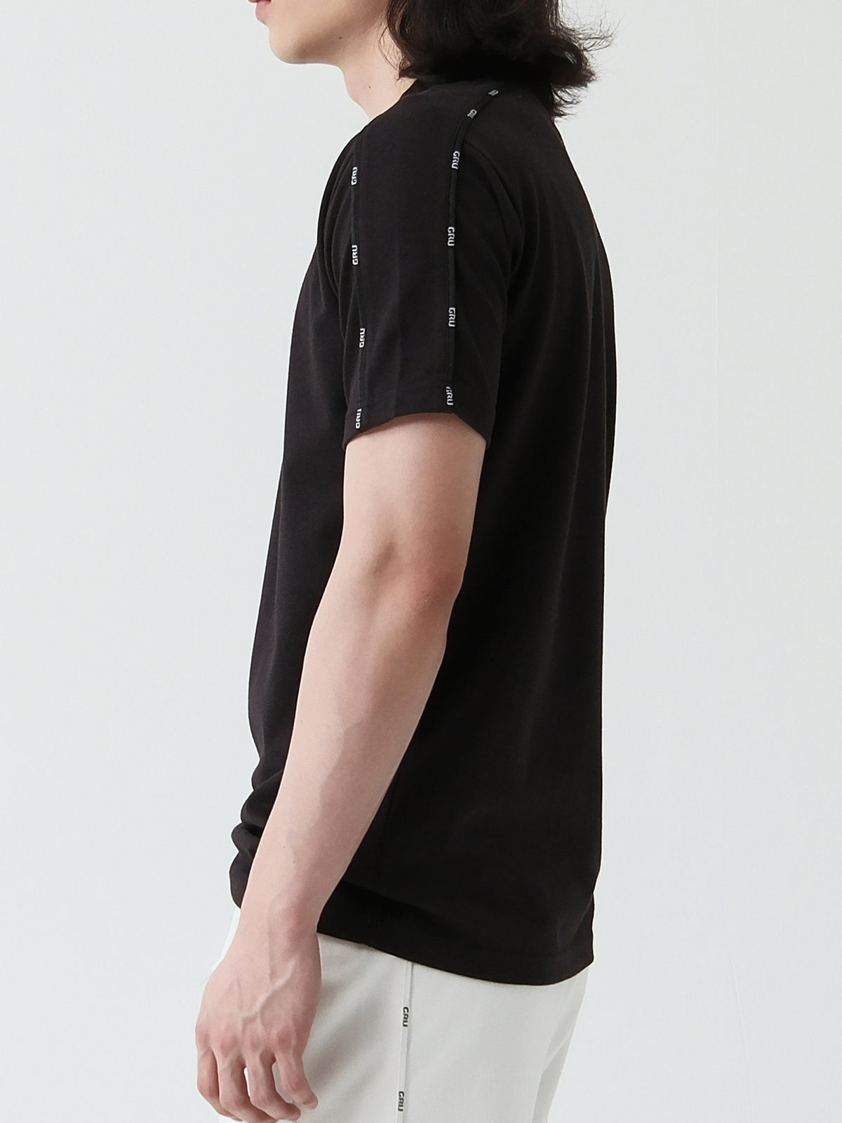 Blanc - Black
