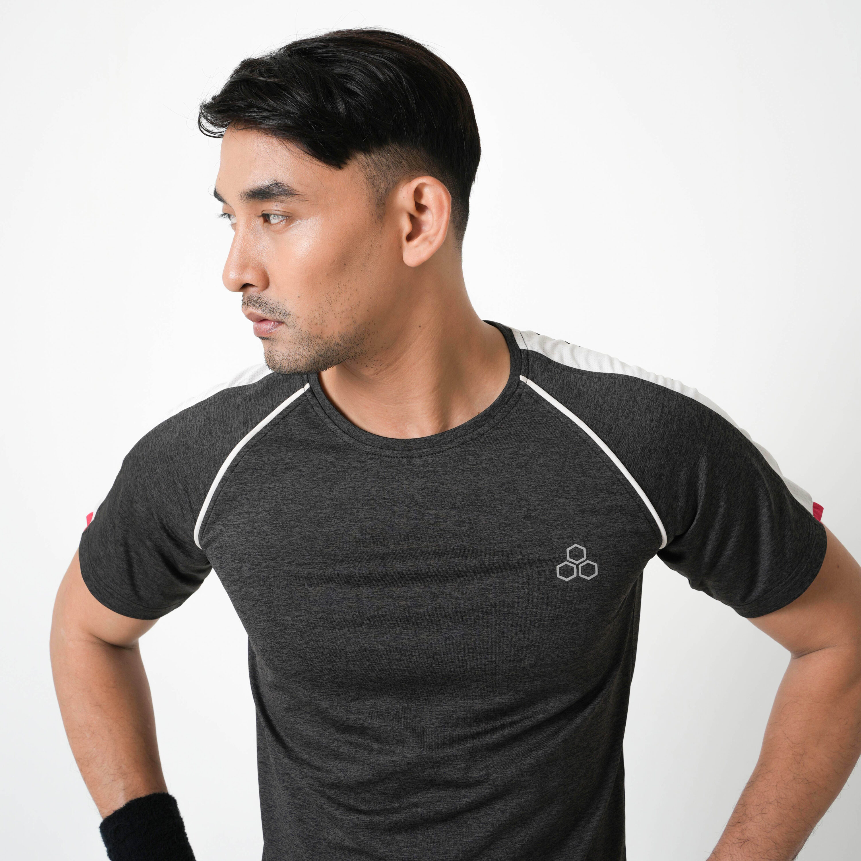 DSC03724S Inturnic Performance T-Shirt
