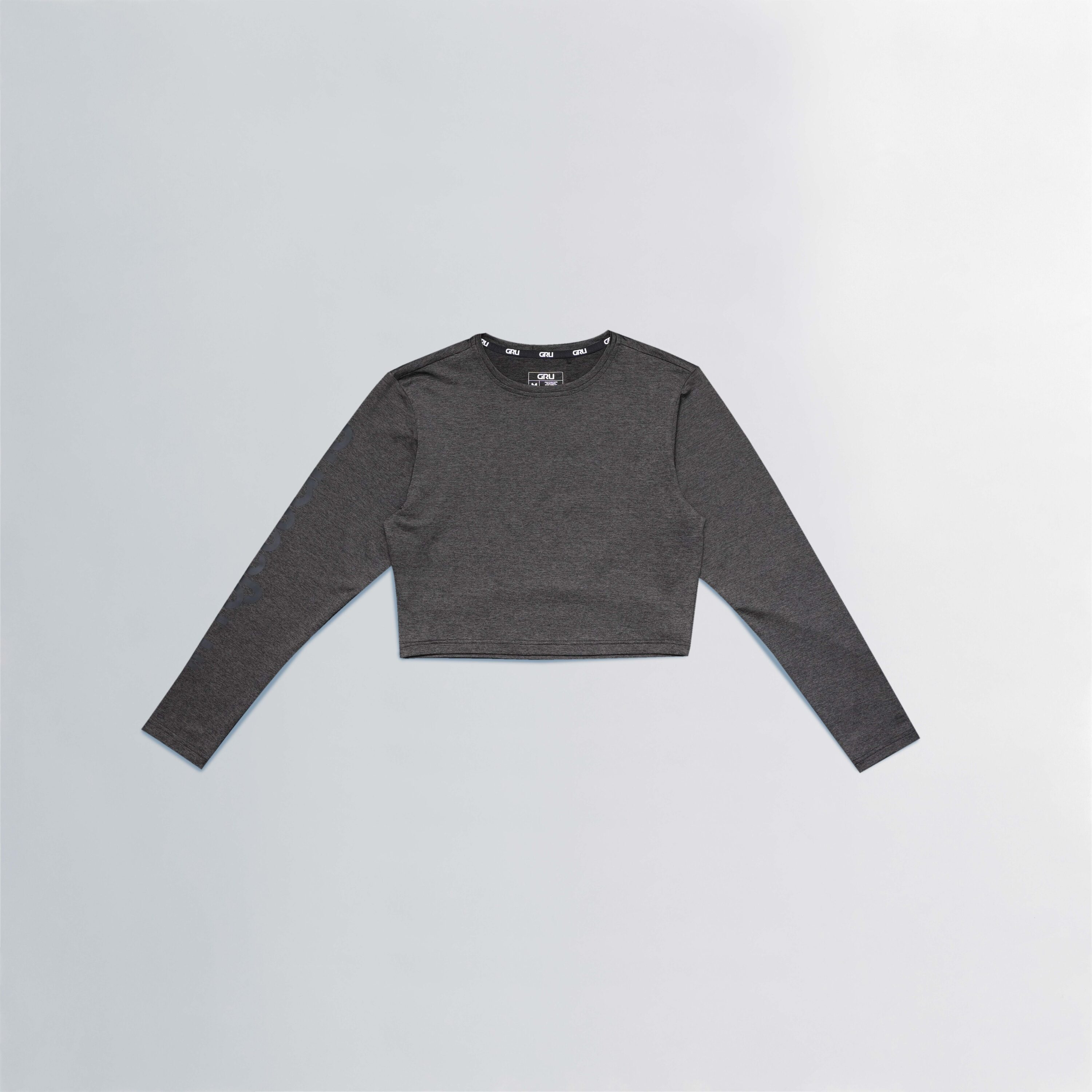 MOVE CROP Move Crop Performance Tee