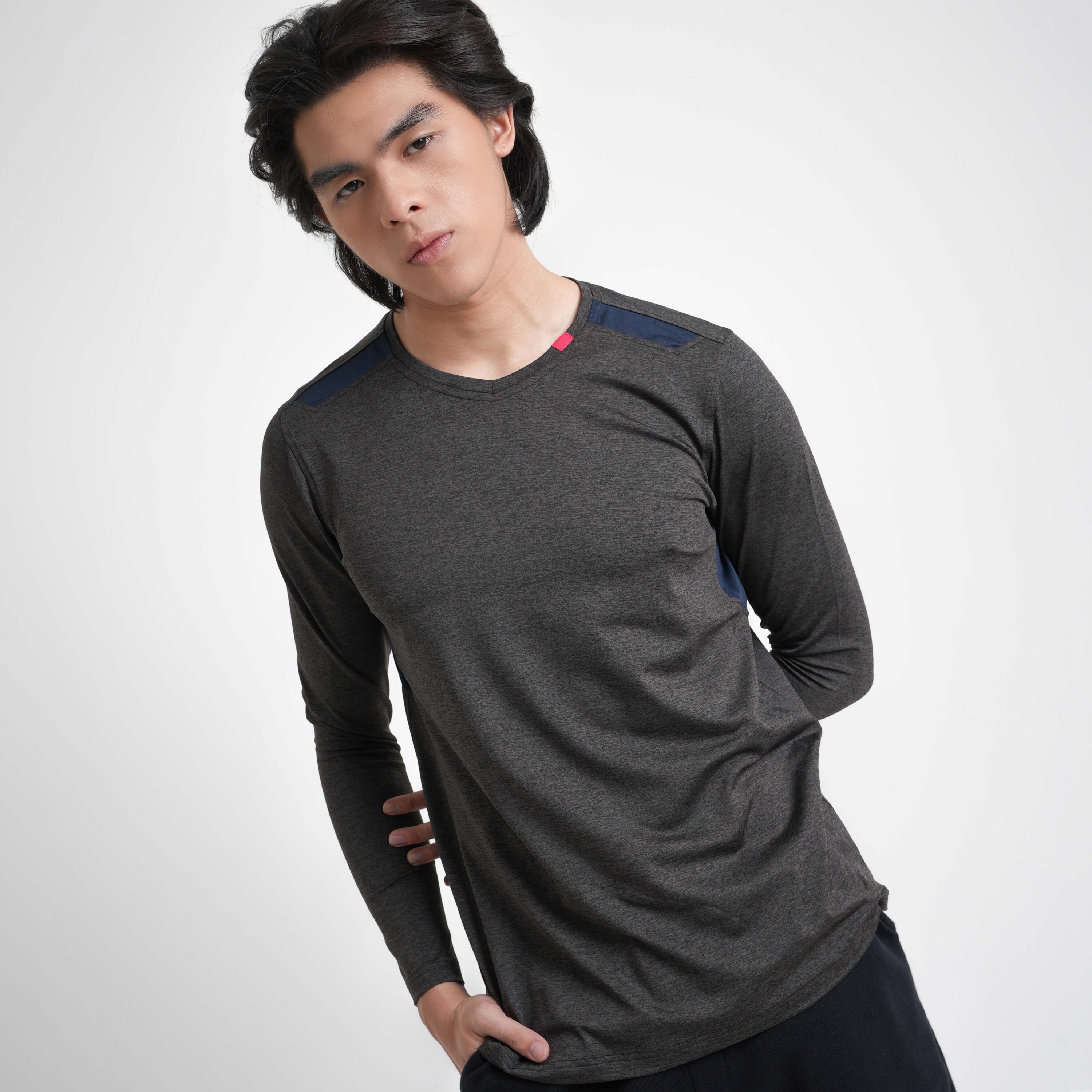 DSC08929 GRU - Hare Longsleeve Performance Tee
